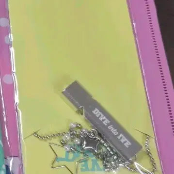 [BUNJANG] IVE Scout Whistle Necklace / 아이브 스카우트 호루라기 목걸이 미사용품 판매해요! 호루라기목걸이만