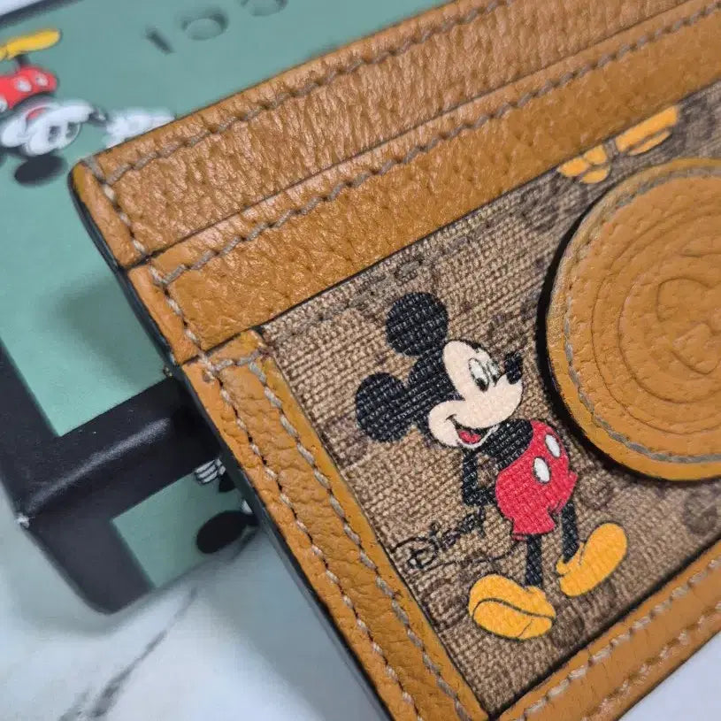 [BUNJANG] Gucci Disney Mickey Mouse Card Holder Case / (정품) 구찌 디즈니 미키마우스 카드지갑 홀더 케이스