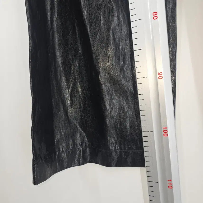 [SOLD OUT] 블랙 광택 와이드 인조 레더 팬츠 [E50617]
