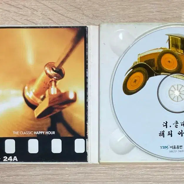 [BUNJANG] The Classic 3rd Album Happy Hour CD (First Press) / 더 클래식 - 3집 해피아워 CD 판매 (초반)