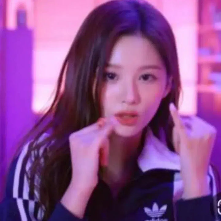 [BUNJANG] NMIXX Seolyun x Adidas Firebird Jersey / 엔믹스 설윤 착용 아디다스 파이어버드 져지 [85]