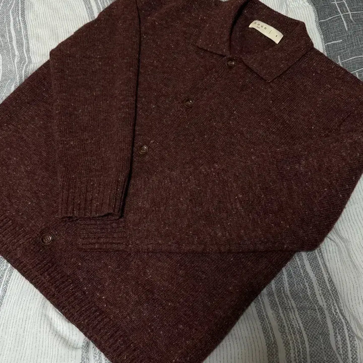 [SOLD OUT] (1) 노운 넵 얀 카라 가디건 와인