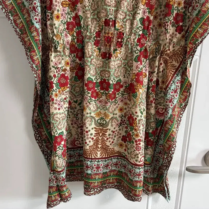 [SOLD OUT] (일본 수입 빈티지)블라우스 티셔츠 가오리 반팔 꽃 38 롱