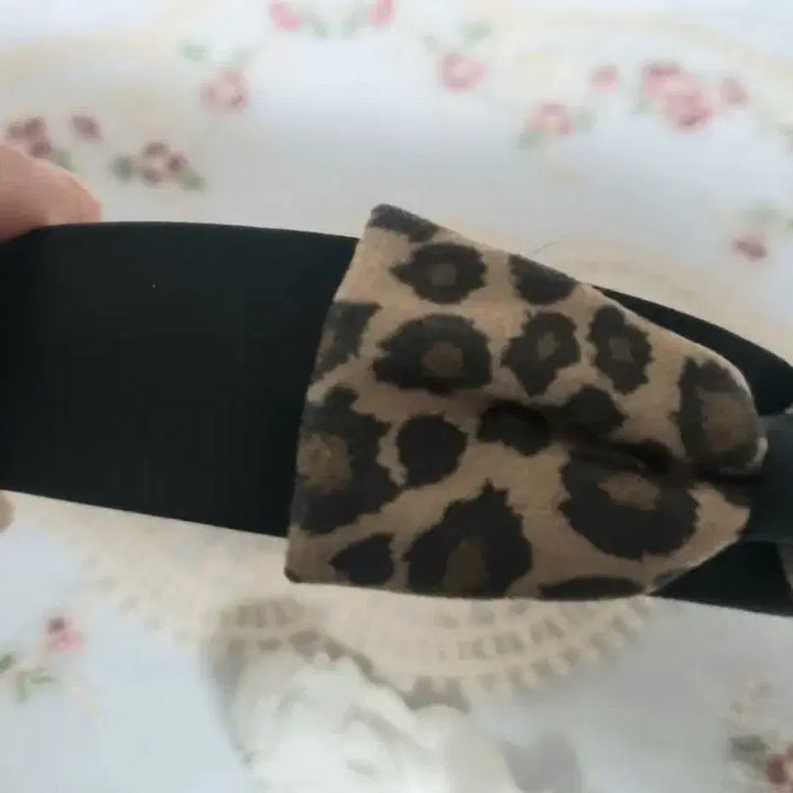 [BUNJANG] Leopard Ribbon Headband / 레오파드 리본 블랙 머리띠(새상품)