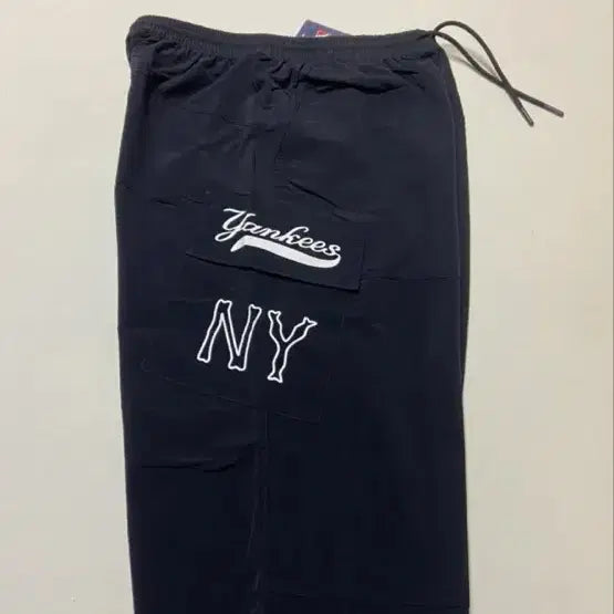 [BUNJANG] MLB New York Yankees Logo Pants / MLB 뉴욕 양키스 팬츠 95.100,110