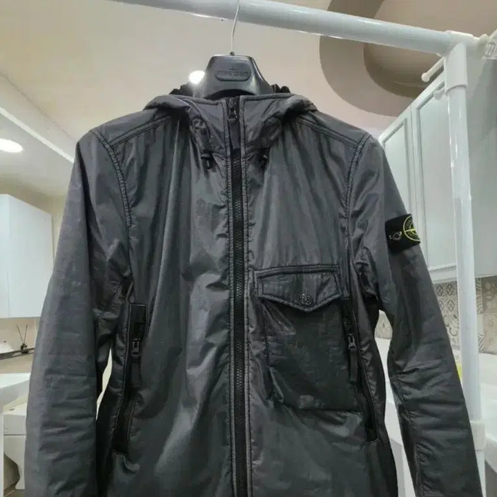 [BUNJANG] Stone Island Lamy Flock Hooded Jacket / 스톤아일랜드 라미 플락 후드자켓