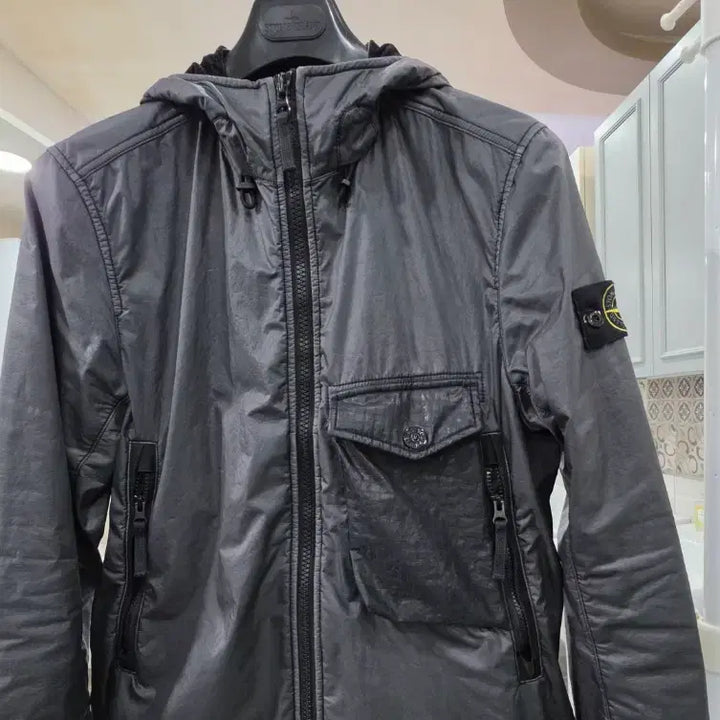 [BUNJANG] Stone Island Lamy Flock Hooded Jacket / 스톤아일랜드 라미 플락 후드자켓