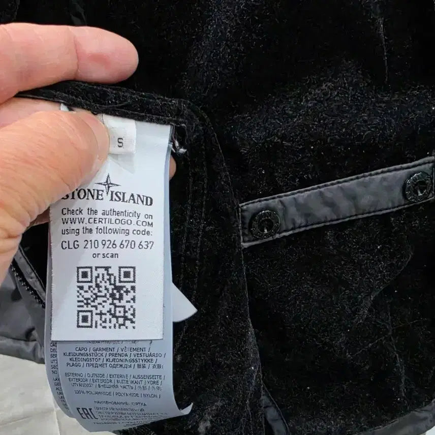[BUNJANG] Stone Island Lamy Flock Hooded Jacket / 스톤아일랜드 라미 플락 후드자켓