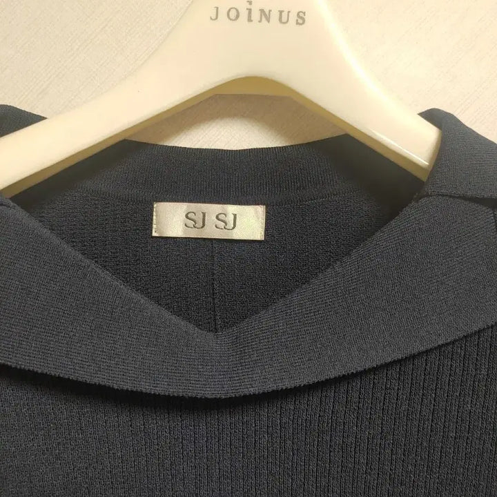 [SOLD OUT] 한섬 SJSJ 언발란스카라 니트