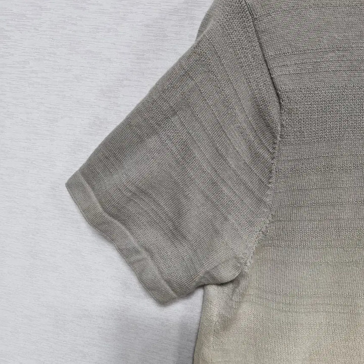[BUNJANG] Armani Exchange Gradient Knit Top / 알마니익스체인지 카라넥 니트 남95ㅡ0409