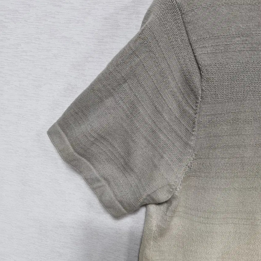 [BUNJANG] Armani Exchange Gradient Knit Top / 알마니익스체인지 카라넥 니트 남95ㅡ0409