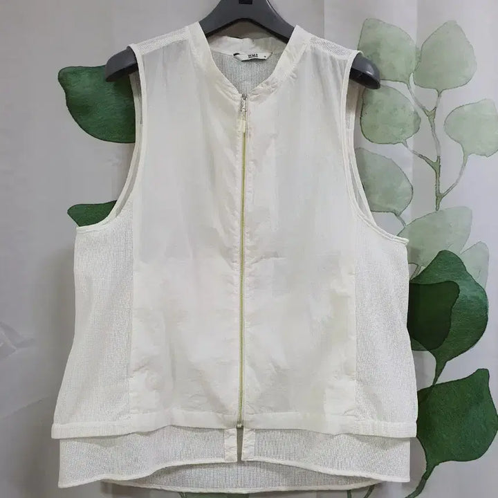 [SOLD OUT] WM+ 바람막이 조끼