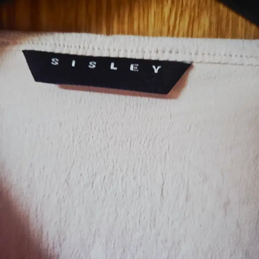 [BUNJANG] Sisley Shirred Blouse / 시슬리 빅카라 셔링 블라우스