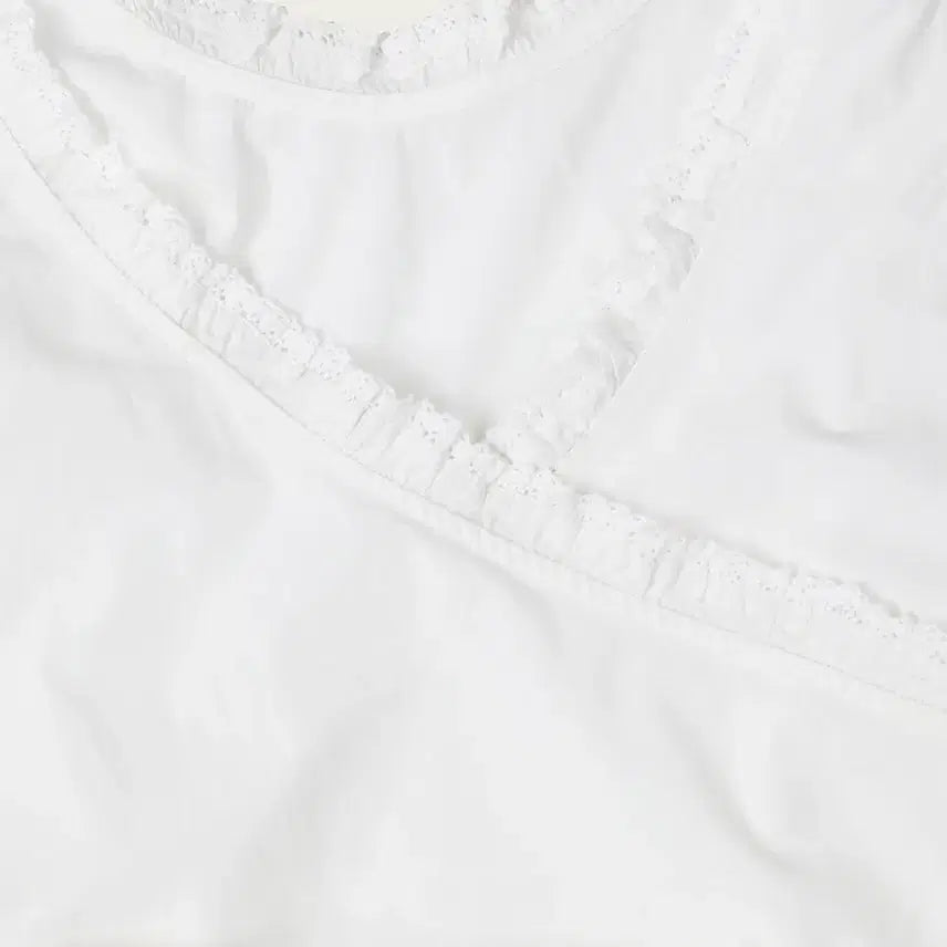 [BUNJANG] Ribbonbit Tippy Blouse - Ivory / Ribbonbit tippy blouse_ivory
