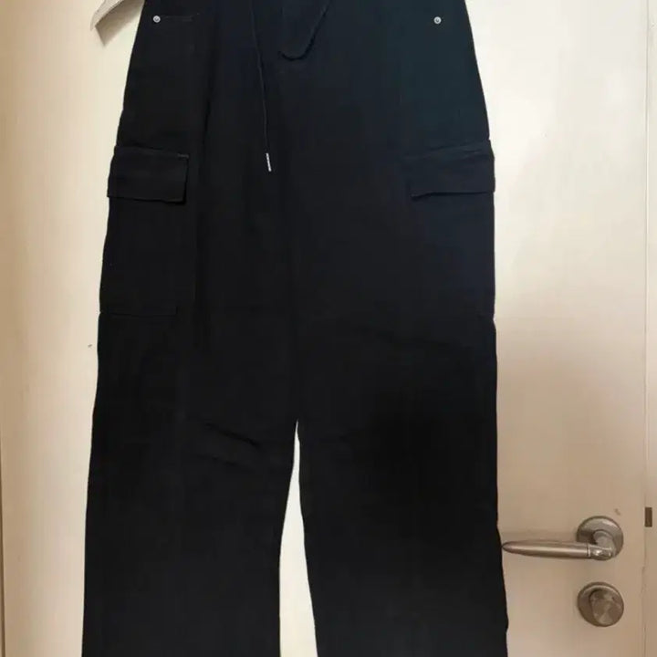 [BUNJANG] Black Cargo Wide Pants - S Size / (새제품) 허리 스트링 블랙 카고 와이드 팬츠 s