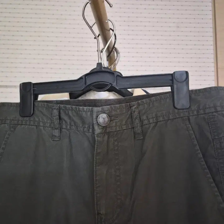 [BUNJANG] Jeep Cotton Pants (Size 26) / 거의새옷)지프 바지.26사이즈