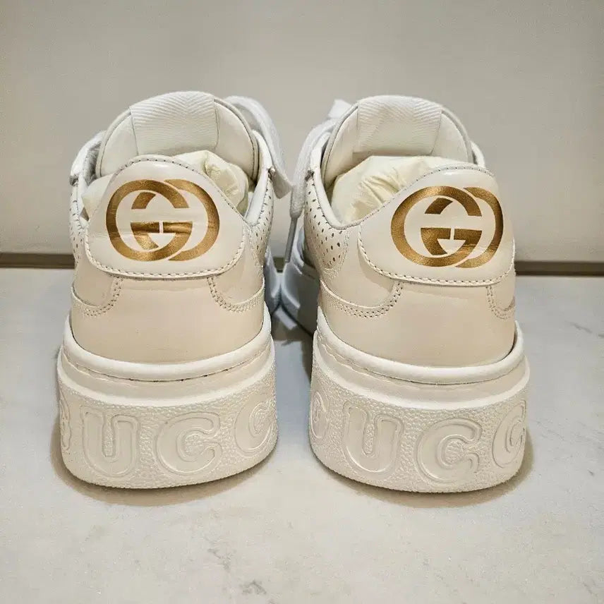 [BUNJANG] Gucci GG Embossed Sneakers / 구찌 여성 GG엠보스 스니커즈 34.5