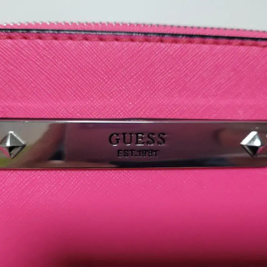 [BUNJANG] GUESS Mini Square Crossbody Bag / GUESS 게스 (핑크색) 미니사각 크로스백 가방