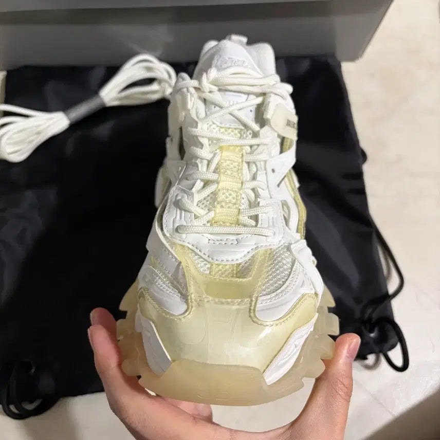 [BUNJANG] Balenciaga Track.2 Clear Sole White Sneakers / [새상품]발렌시아가 트랙2 클리어솔 화이트 270,275,280