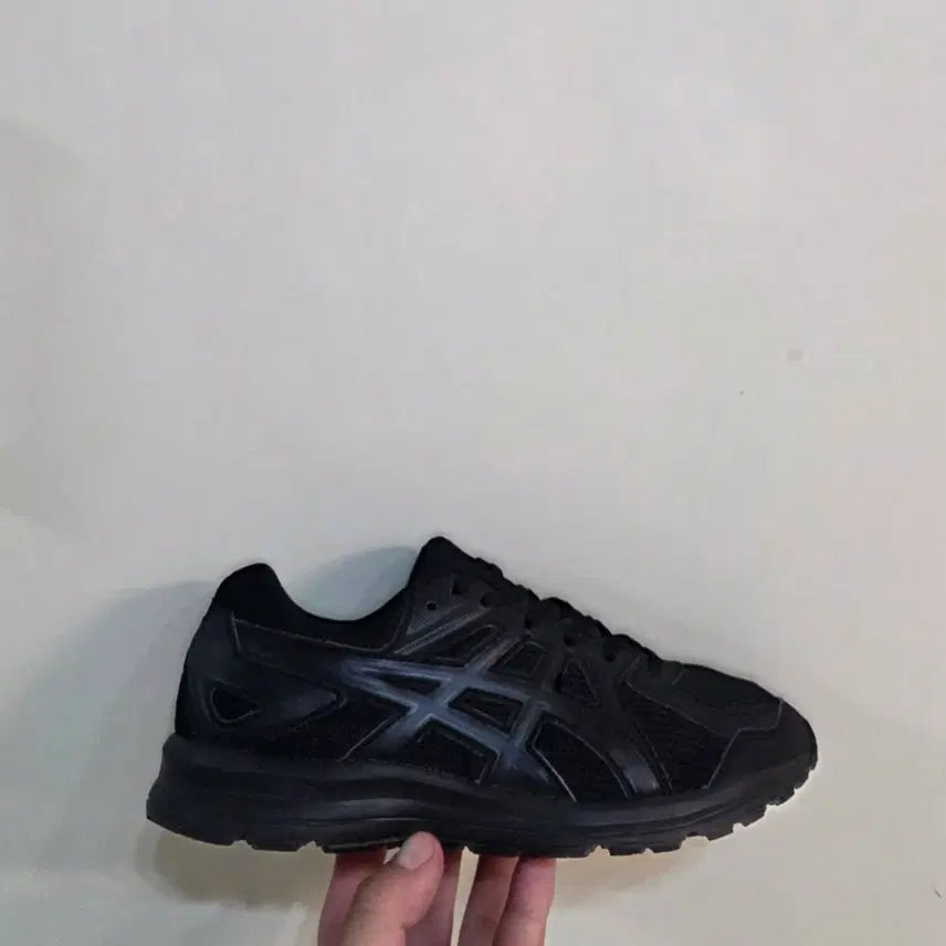 [BUNJANG] Asics Jog 100 2 Triple Black Running Shoes / [235] 아식스 조그100 2 조그백2 트리플블랙