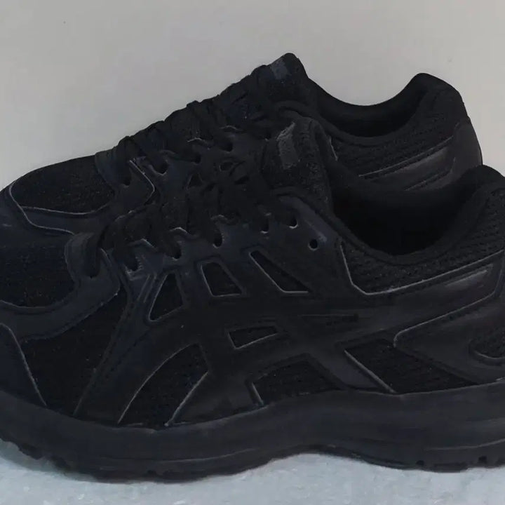 [BUNJANG] Asics Jog 100 2 Triple Black Running Shoes / [235] 아식스 조그100 2 조그백2 트리플블랙