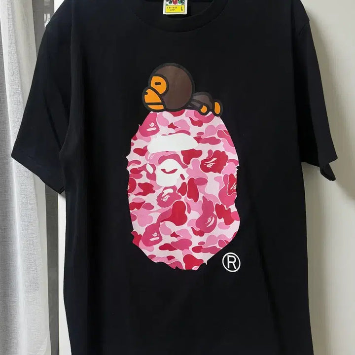 [BUNJANG] BAPE ABC Camo Milo On Big T-Shirt Black Pink L / 베이프 ABC 카모 마일로 온 빅 티셔츠 블랙 핑크 L