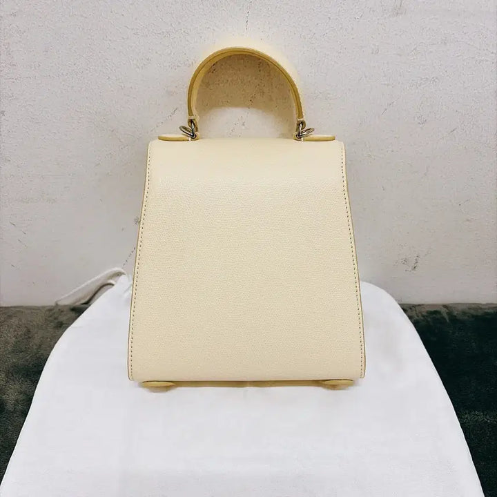 [BUNJANG] Simone Rocha Valentine Mini Tote Bag / (정품/새상품) 시몬로샤 여성 크림 펄 미니 발렌타인 토트백 숄더백