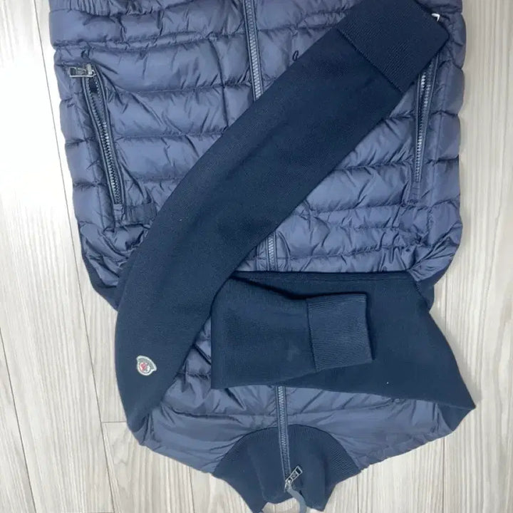 [SOLD OUT] 몽클레어 경량 패딩
