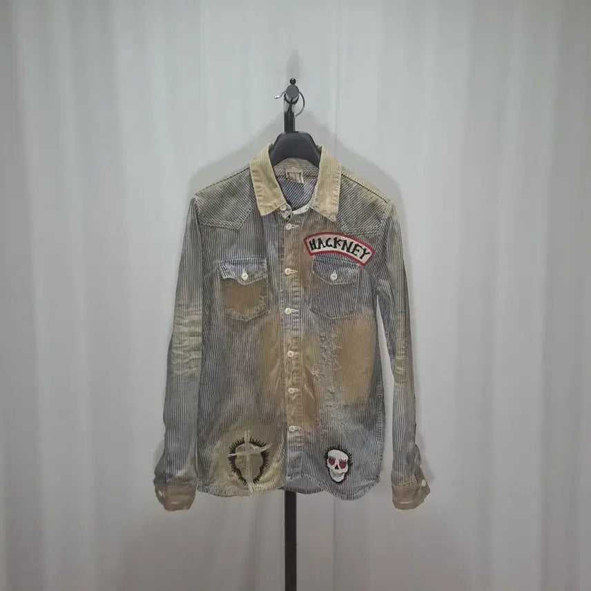 [BUNJANG] Skull Embroidered Patch Vintage Washed Denim Shirt / (무배) 해골 자수패치 빈티지 워싱 데님셔츠 95-100 156