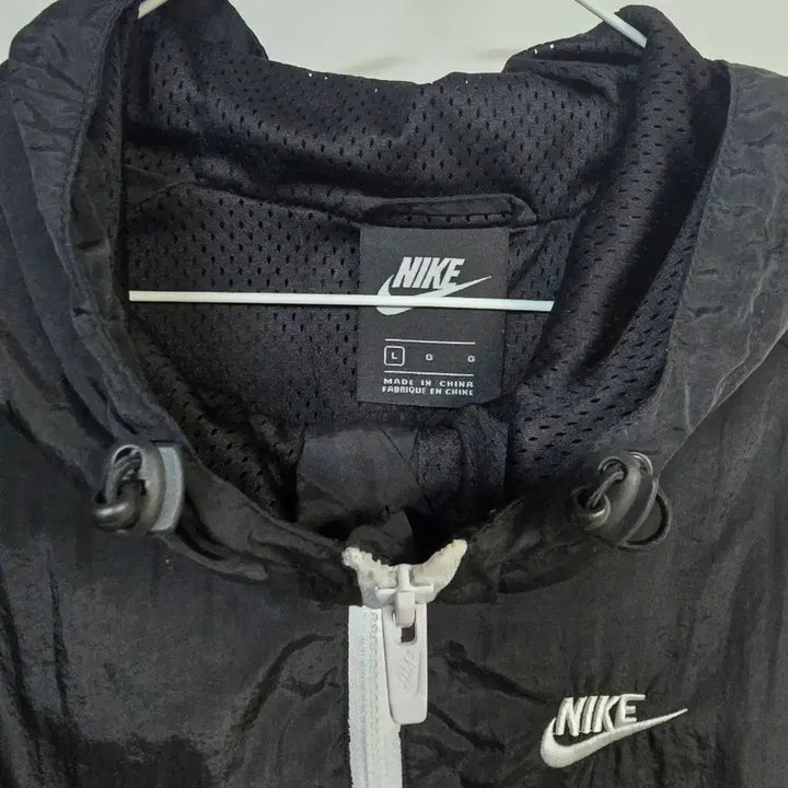 [BUNJANG] Nike Black Windbreaker Hooded Zip-Up Jacket / 나이키 블랙 바람막이 후드 집업100,실측60-76