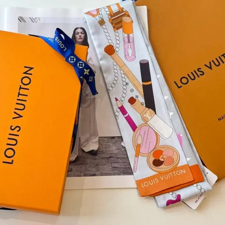 [BUNJANG] Louis Vuitton Bando Scarf Makeup Print / 루이비통 방도 스카프 메이크업 프린트