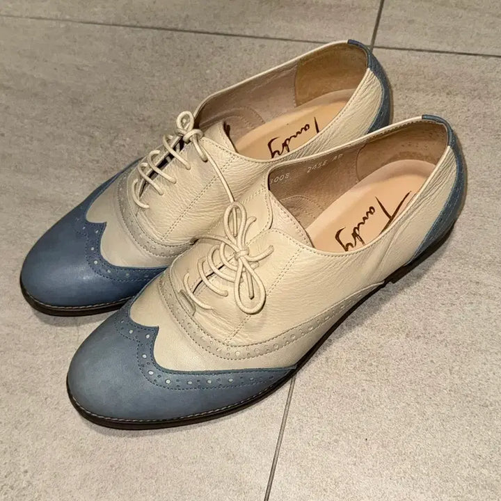 [SOLD OUT] 탠디 여성 윙팁 구두