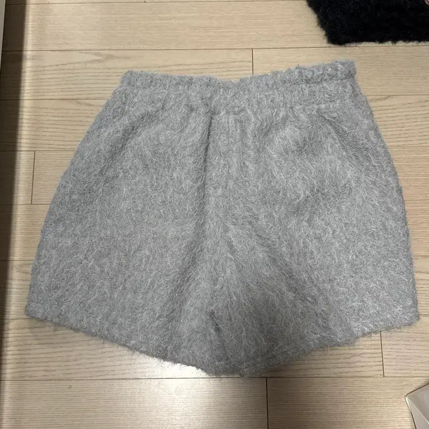 [BUNJANG] Unbranded Fleece Shorts / 뽀글이 반바지 FREE 블랙,그레이