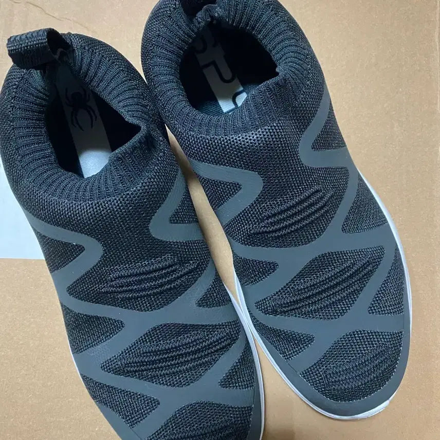 [BUNJANG] Spider Slip-On Sneakers Black 240 / 스파이더 슬립온 스니커즈 블랙 240