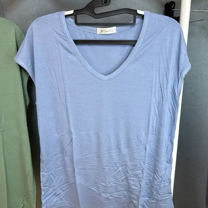 [BUNJANG] Modal V-Neck Short Sleeve T-Shirt / 모달 브이넥 반팔티