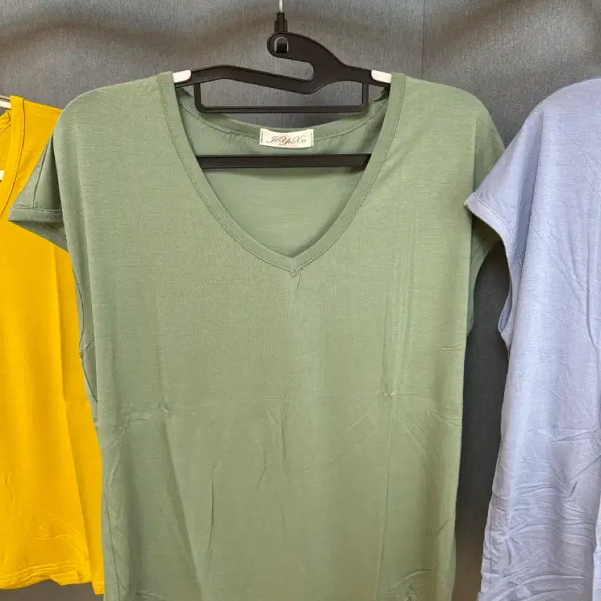 [BUNJANG] Modal V-Neck Short Sleeve T-Shirt / 모달 브이넥 반팔티
