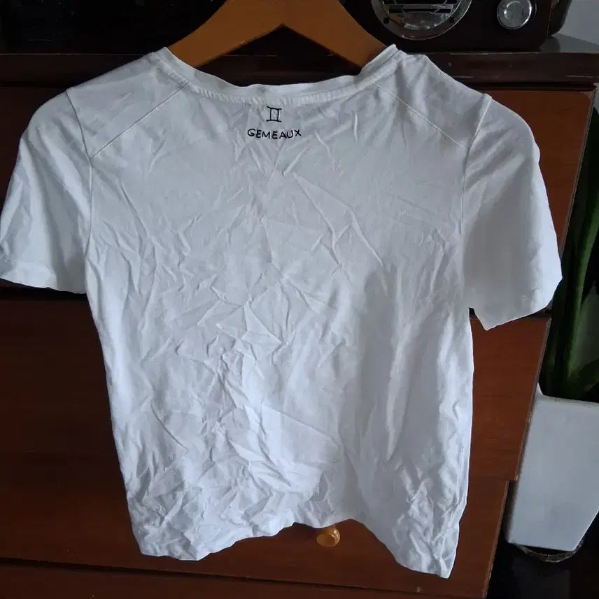 [BUNJANG] Maje Gemme Twin Embroidery T-Shirt / 마쥬 여성 반팔티 젬므  44