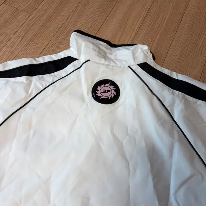 [BUNJANG] Broken Planet Track Jacket White / [XL]브로큰플래닛 트랙자켓 화이트