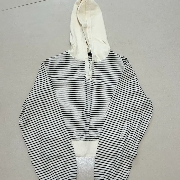 [BUNJANG] Clothing Bundle / [전부6,000원] 옷장정리 새상품 치마,셔츠,맨투맨,니트,청반바지