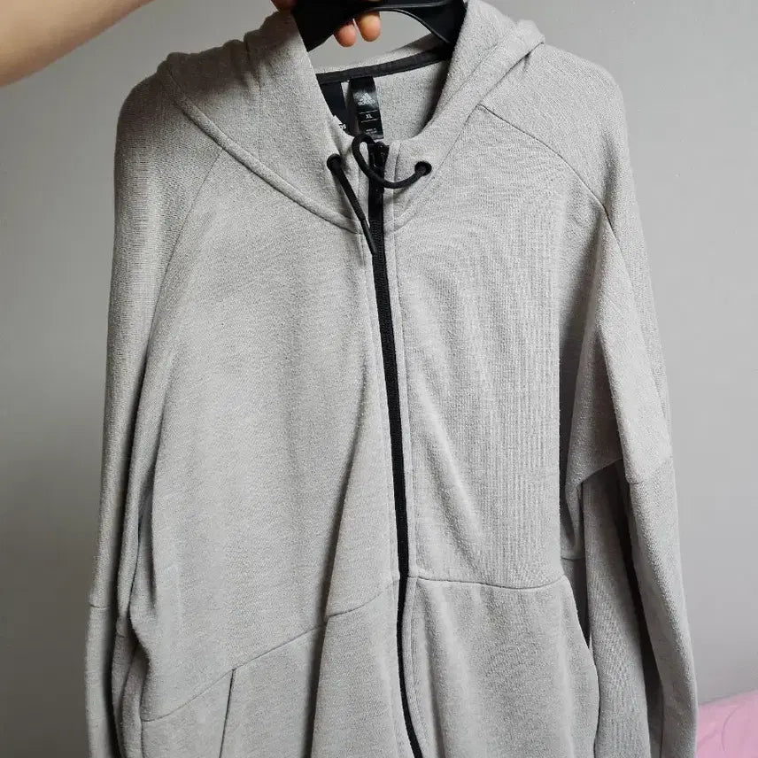 [BUNJANG] Adidas Hoodie Zip-up XL / 아디다스 후드집업 XL 사이즈