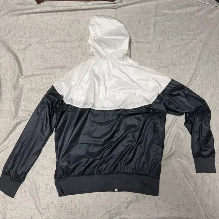 [SOLD OUT] 나이키 2xl 윈드러너 바람막이