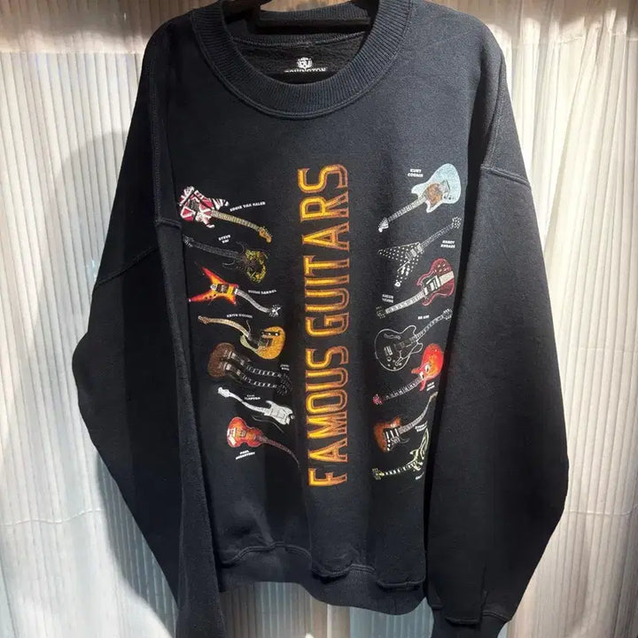 [BUNJANG] Famous Guitars Sweatshirt / FAMOUS GUITARS 스웻셔츠