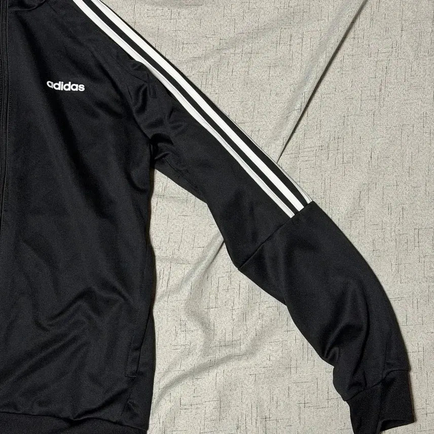 [SOLD OUT] 아디다스 L 블랙 트랙탑 져지 자켓