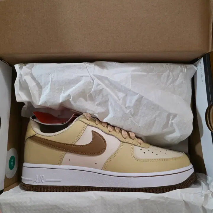 [BUNJANG] Nike Air Force 1 Beige/Brown Sneakers / 나이키 에어포스1 베이지/브라운 스니커즈
