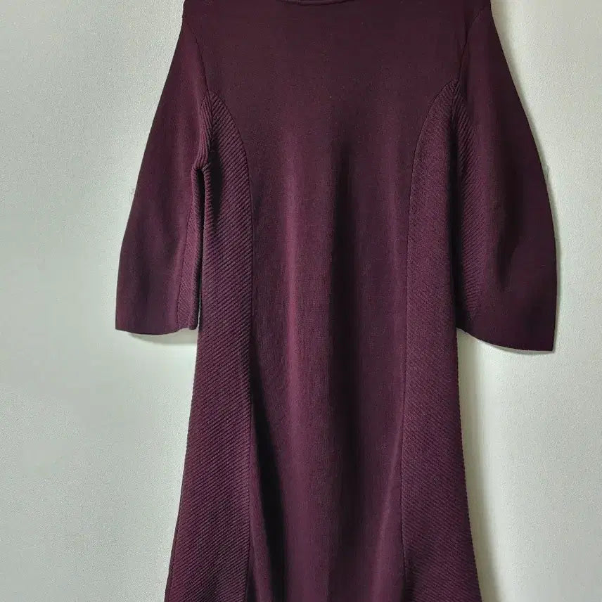[BUNJANG] LEBEIGE Knit Dress / 유니크하고 핏이뻐요 르베이지 88-94-155 정사이즈