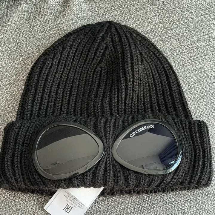 [BUNJANG] C.P. Company Extra Fine Merino Wool Goggle Beanie Black / C.P컴퍼니 엑스트라 파인 메리노 울 고글 비니 블랙