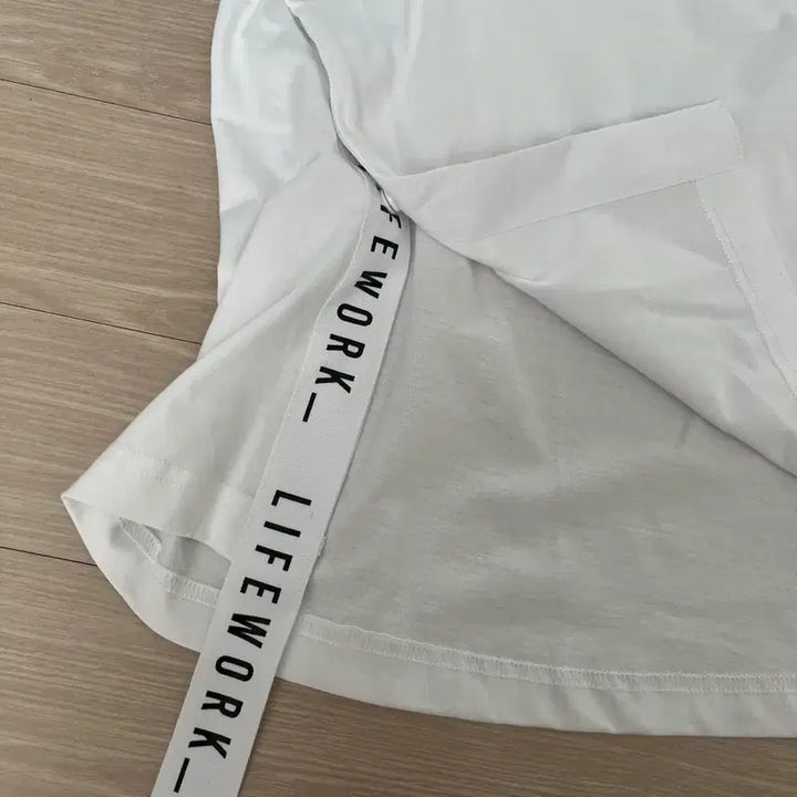 [BUNJANG] Life Work White T-shirt / 라이프워크 화이트 반팔 티셔츠