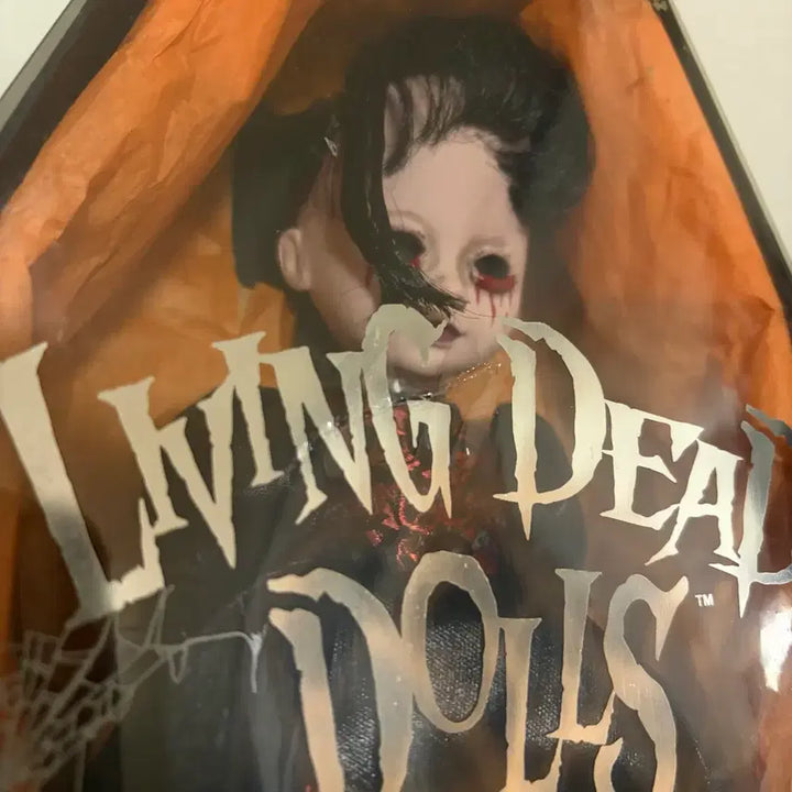 [BUNJANG] Living Dead Dolls Series 16 Isabelle (Sealed) / 미개봉) 리빙데드돌 시리즈 16기 이자벨