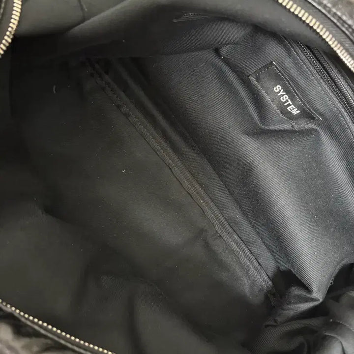 [BUNJANG] System Homme Crack Leather Hobo Bag / 시스템옴므 크랙 레더 호보백