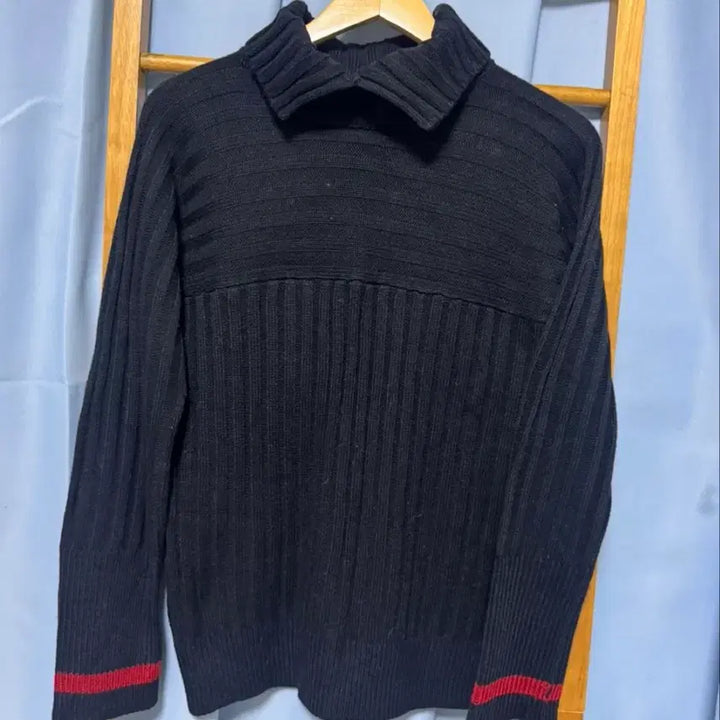 [SOLD OUT] 네이비 카라 롱 니트